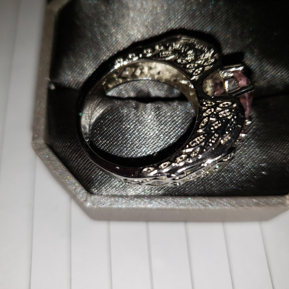 Pink heart ring - Picture 3 of 4